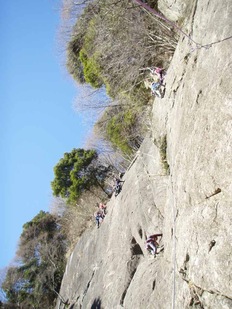 �m�d�s�R�x��h�g�`�k�t�h