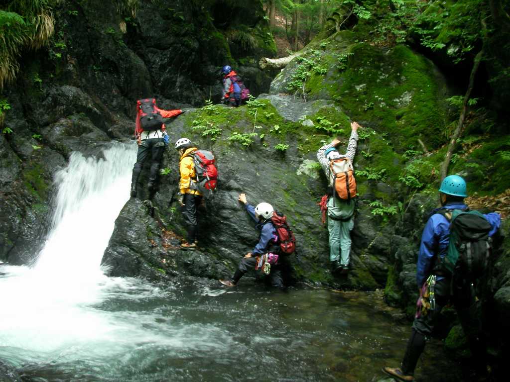 �m�d�s�R�x��h�g�`�k�t�h