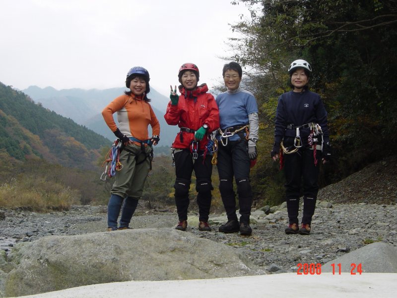 �m�d�s�R�x��h�g�`�k�t�h