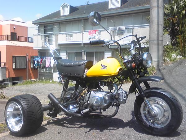 Shonan Road Runner �Ó샍�[�h�����i�[�����܂�ς��܂����������Y�g���C�N���O�֎�