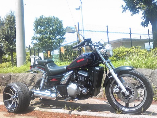 Shonan Road Runner �Ó샍�[�h�����i�[�����܂�ς��܂����������Y�g���C�N���O�֎�