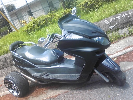 Shonan Road Runner �Ó샍�[�h�����i�[�����܂�ς��܂����������Y�g���C�N���O�֎�