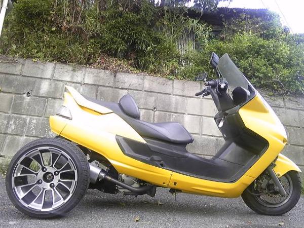 Shonan Road Runner �Ó샍�[�h�����i�[�����܂�ς��܂����������Y�g���C�N���O�֎�