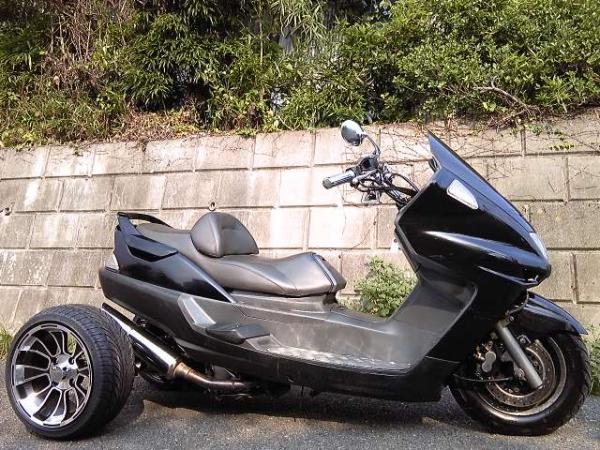 Shonan Road Runner �Ó샍�[�h�����i�[�����܂�ς��܂����������Y�g���C�N���O�֎�