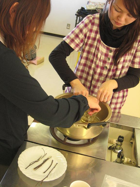 �A���u���b�W���[�Y�@�y�t�����[�A�����W�����g�X�N�[���z