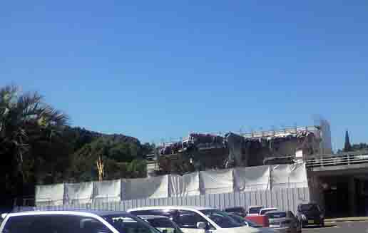 ���̍��̖l�́E�E�E�E�E������������́H