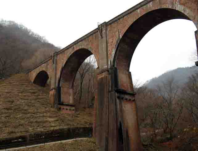 ���̍��̖l�́E�E�E�E�E������������́H