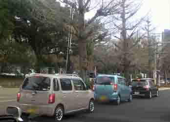 ���̍��̖l�́E�E�E�E�E������������́H