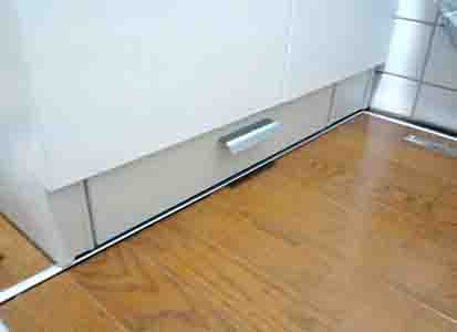 ���̍��̖l�́E�E�E�E�E������������́H