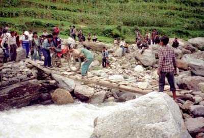 ���̍��̖l�́E�E�E�E�E������������́H