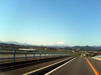 ���̍��̖l�́E�E�E�E�E������������́H