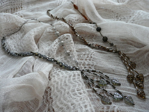 �A�g���G�r���[ Atelier View