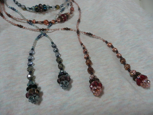 �A�g���G�r���[ Atelier View