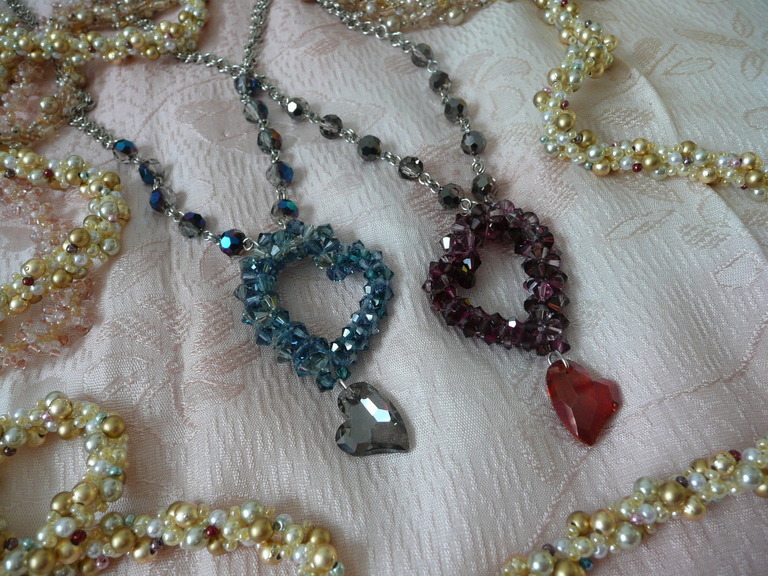 �A�g���G�r���[ Atelier View