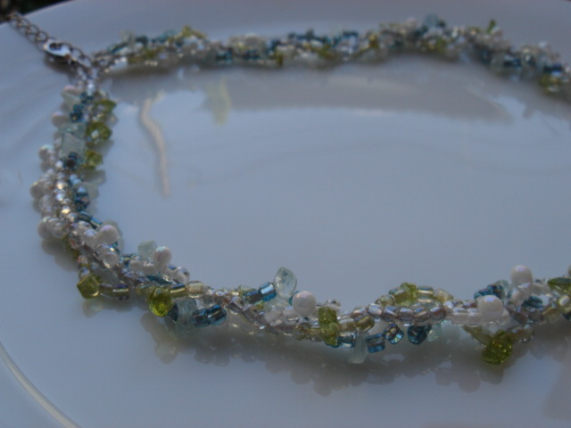 �A�g���G�r���[ Atelier View