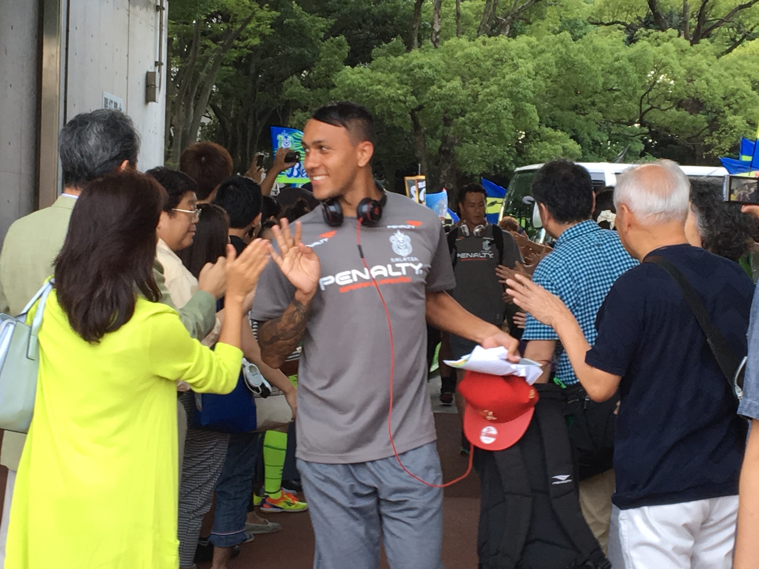 �f���I�f���I�x���}�[��