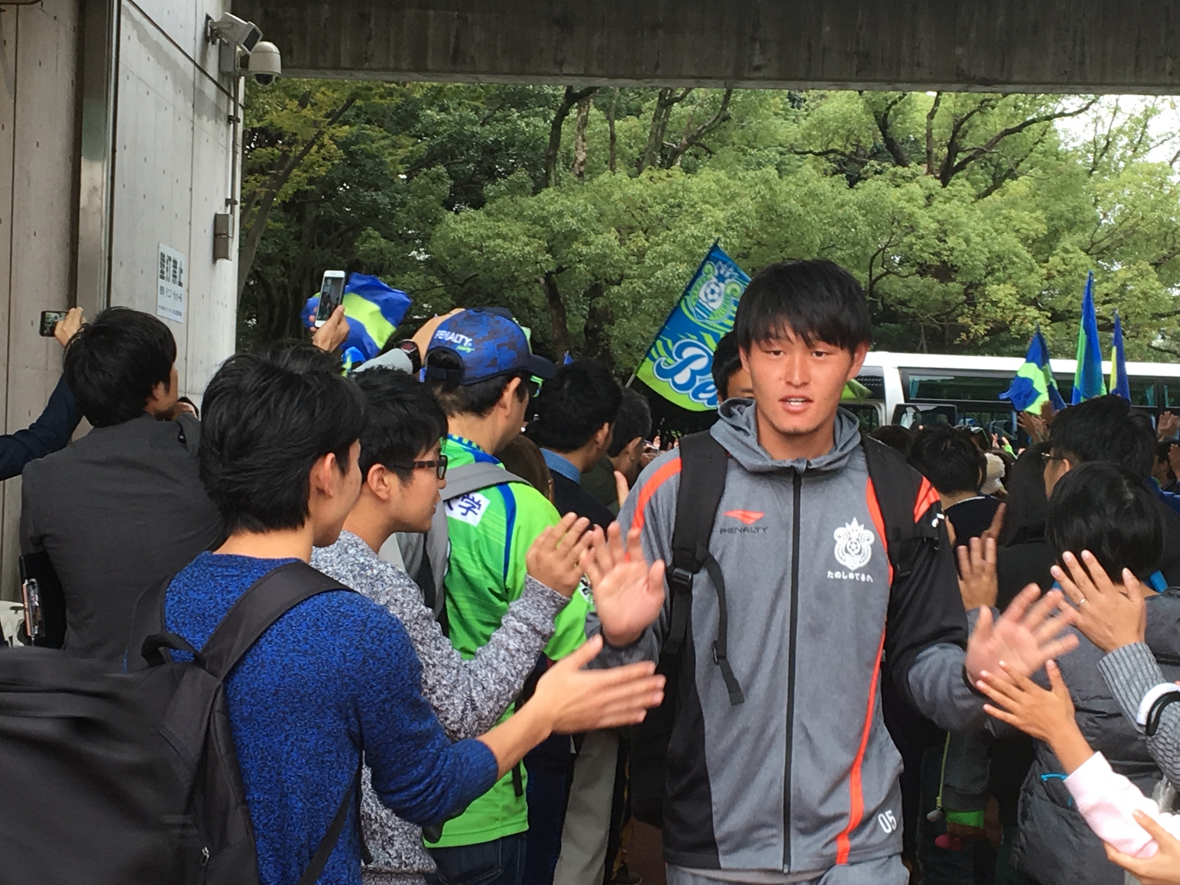 �f���I�f���I�x���}�[��