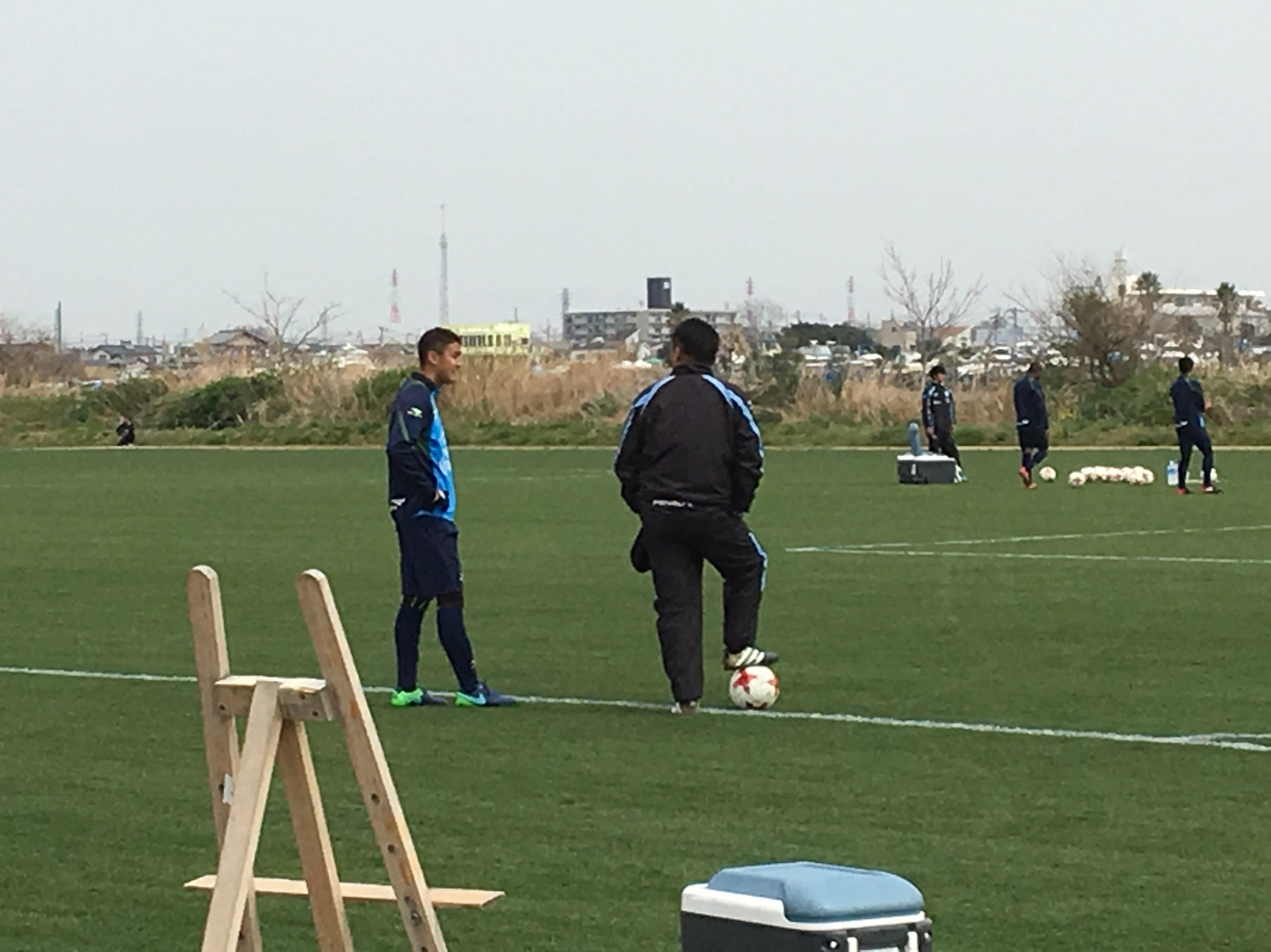 �f���I�f���I�x���}�[��