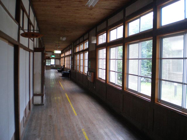 �{�[�C�X�J�E�g���ˑ�X�c�J�u��