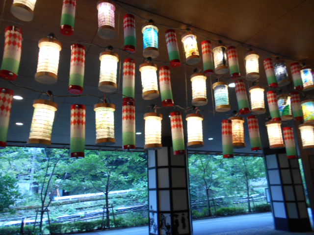 �`�����ƈꏏ�Ɂ`