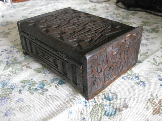 holy-knight�@     Senior Football