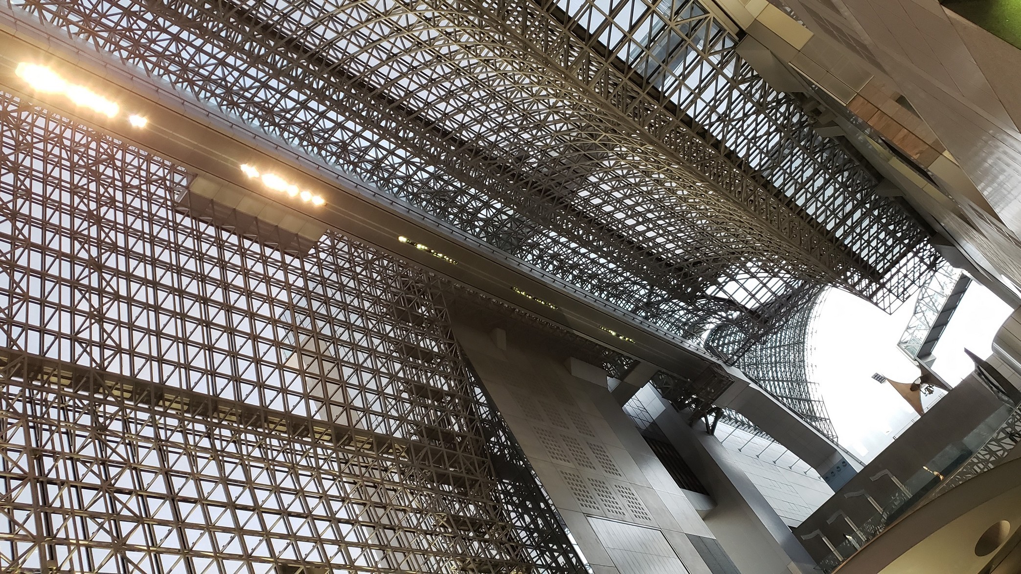 holy-knight�@     Senior Football