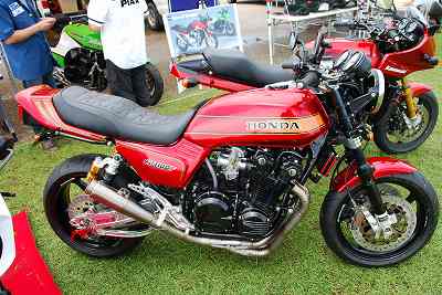 ���₶�̎