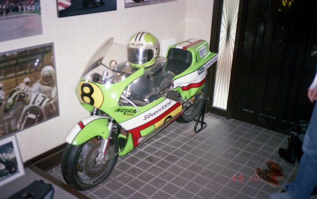 ���₶�̎