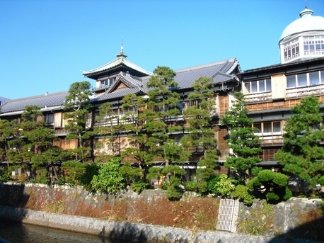 �J���L���u���O