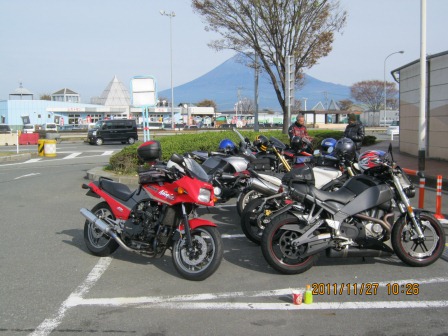 ���������đ���܂��񂩁H