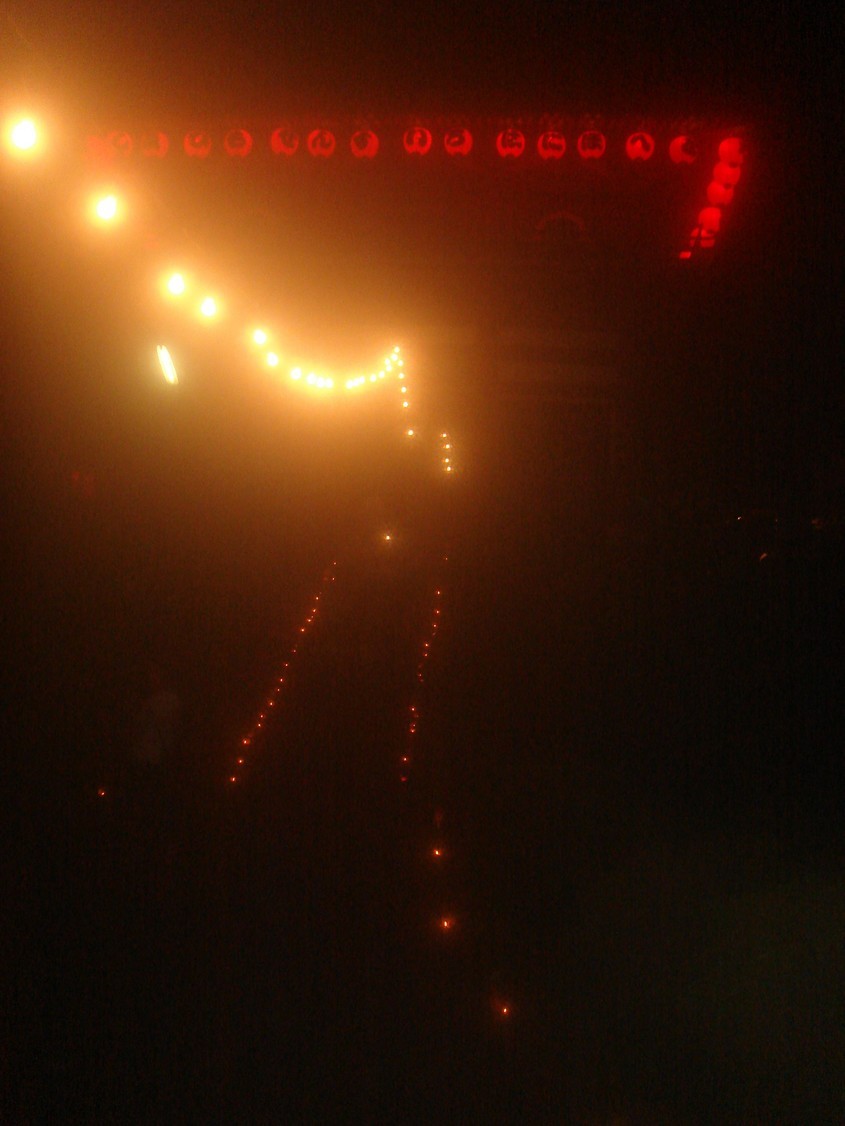 �����ʐM�[����l�b�g