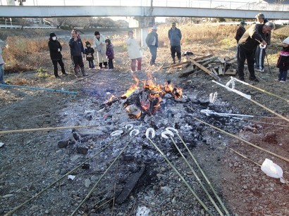 �����ʐM�[����l�b�g