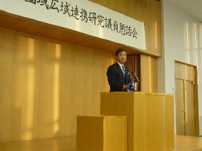 �����ʐM�[����l�b�g