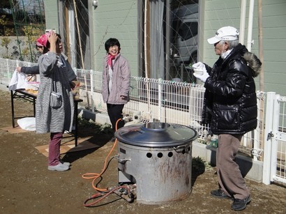 �����ʐM�[����l�b�g