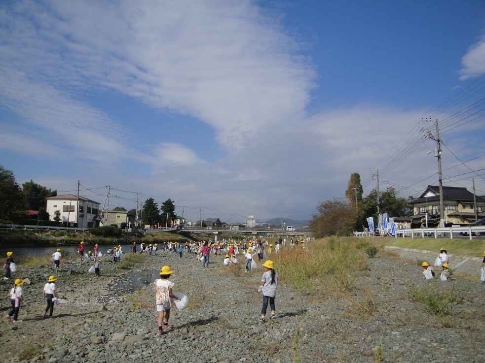 �����ʐM�[����l�b�g