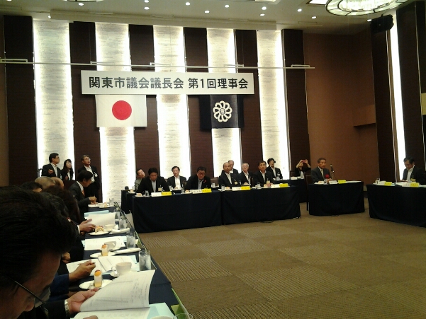 �����ʐM�[����l�b�g