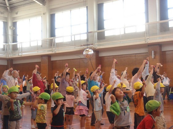 �����ʐM�[����l�b�g