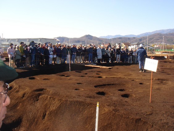 �����ʐM�[����l�b�g