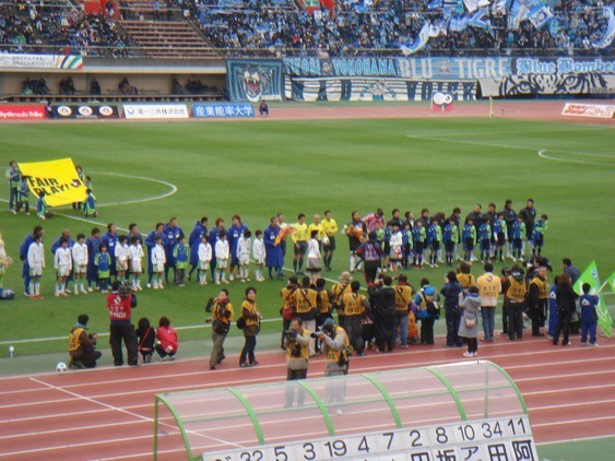 �����ʐM�[����l�b�g