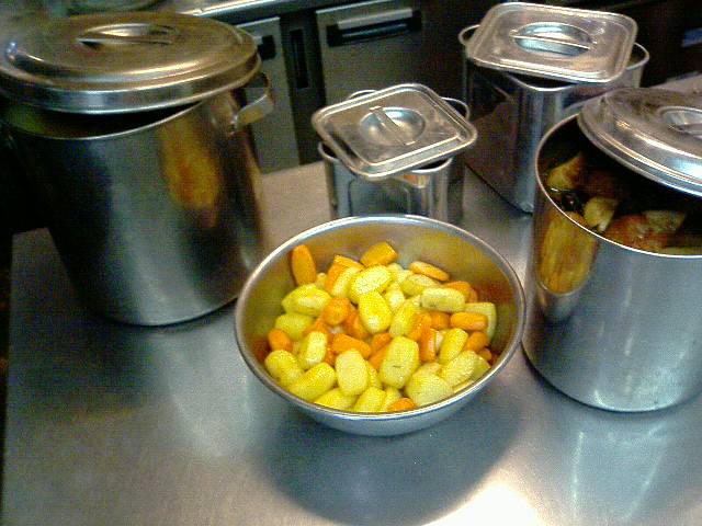 �t�����X�~�[�@���@�p�X�|�[�g