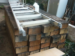 ���ʂ̎�w����Â���G�݂̂��X��OPEN���܂��I