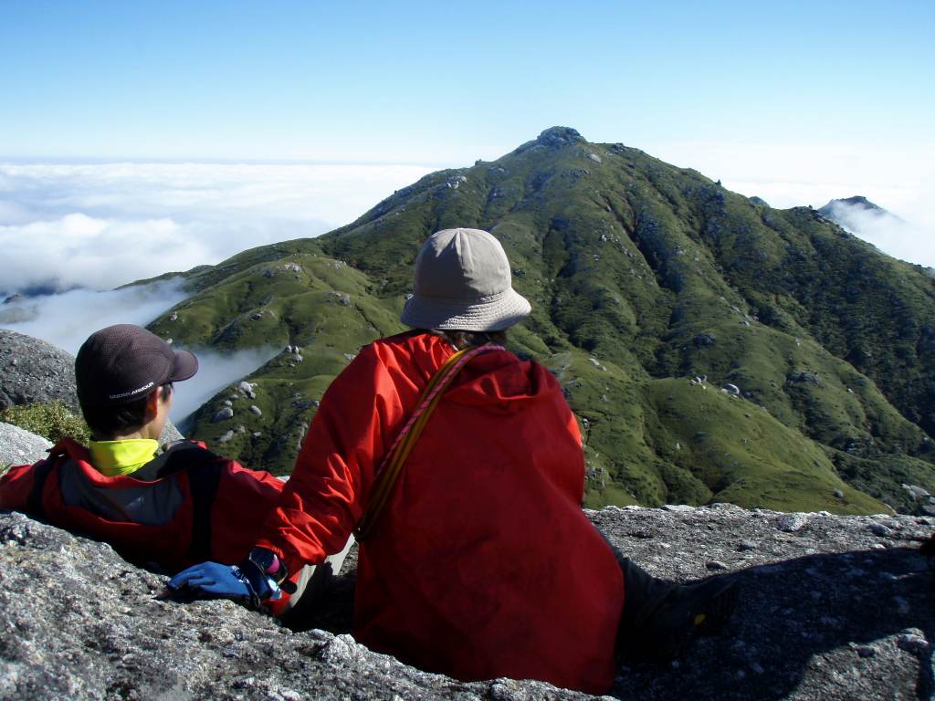 �����������̎R�����L�T