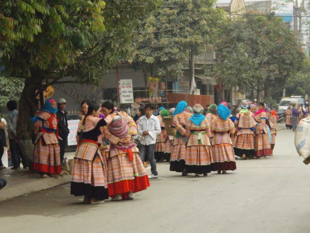 �����������̎R�����L�T