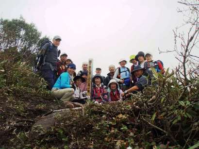 �����������̎R�����L�T