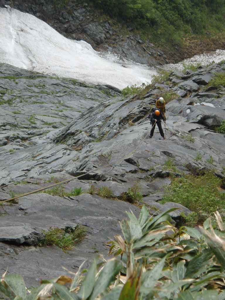 �����������̎R�����L�T