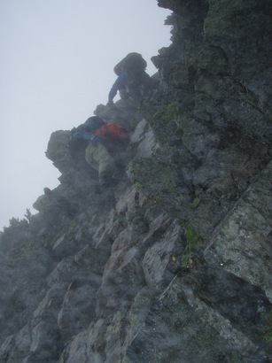 �����������̎R�����L�T