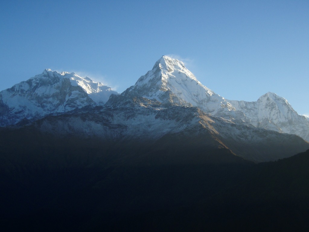 �����������̎R�����L�T