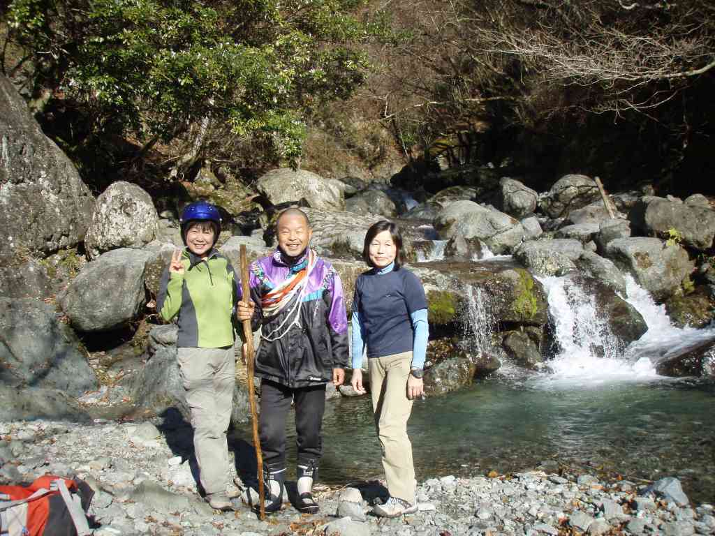 �����������̎R�����L�T