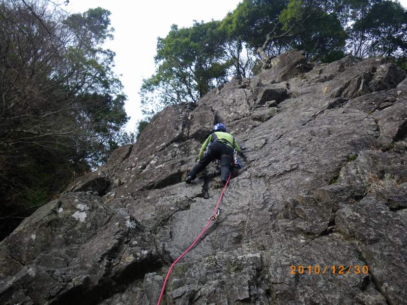 �����������̎R�����L�T