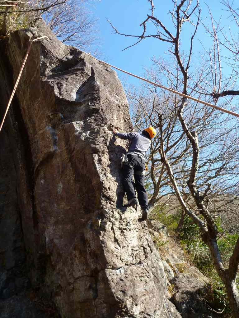 �����������̎R�����L�T